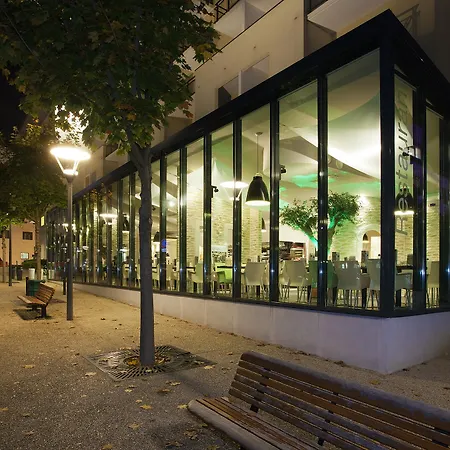 Residhome Paris-massy 4* Massy (Essonne)