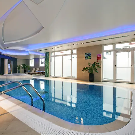 Residhome Paris-massy Lejlighedshotel Massy (Essonne)