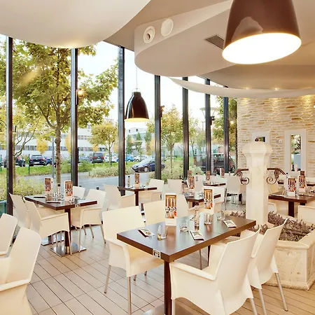 Lejlighedshotel Residhome Paris-massy 4*