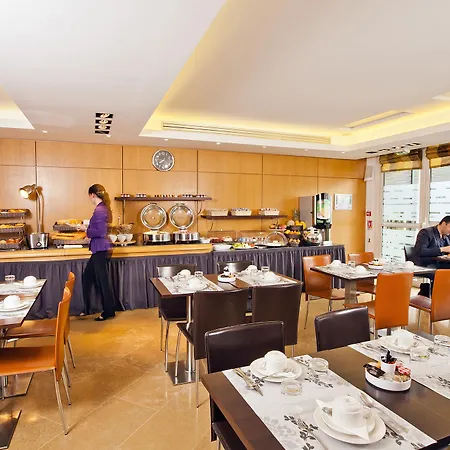 Lejlighedshotel Residhome Paris-massy