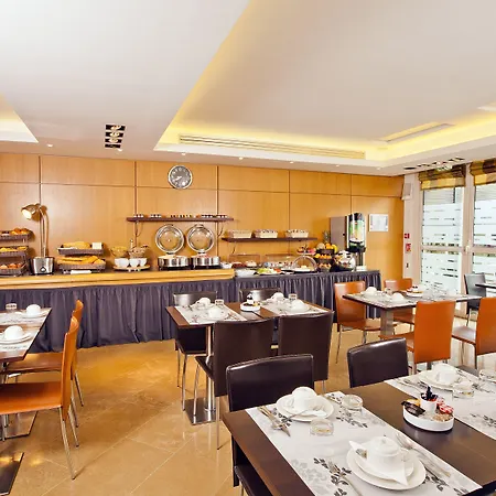 Appart hôtel Residhome Paris-massy Massy (Essonne)