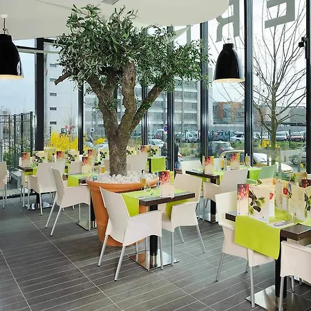 Hotel apartamentowy Residhome Paris-massy Massy (Essonne)