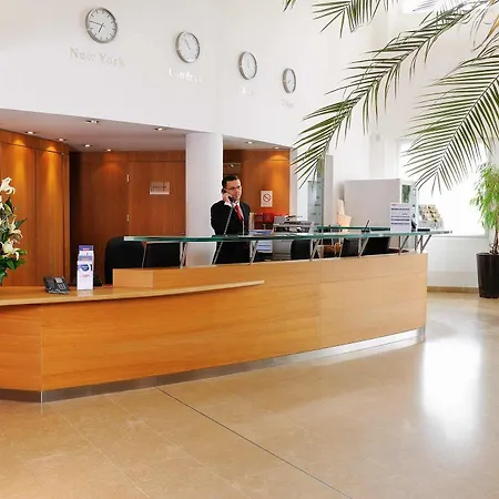 Residhome Paris-massy Appart hôtel