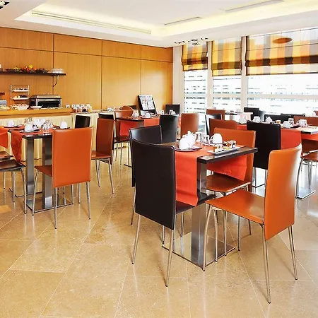 Residhome Paris-massy Lägenhetshotell