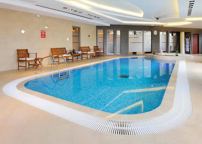 Residhome Paris-massy Ξενοδοχείο με διαμερίσματα 4*